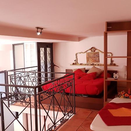 Il Salotto Di Nonna Cornelia 2 Hotel เนเปิลส์ ภายนอก รูปภาพ