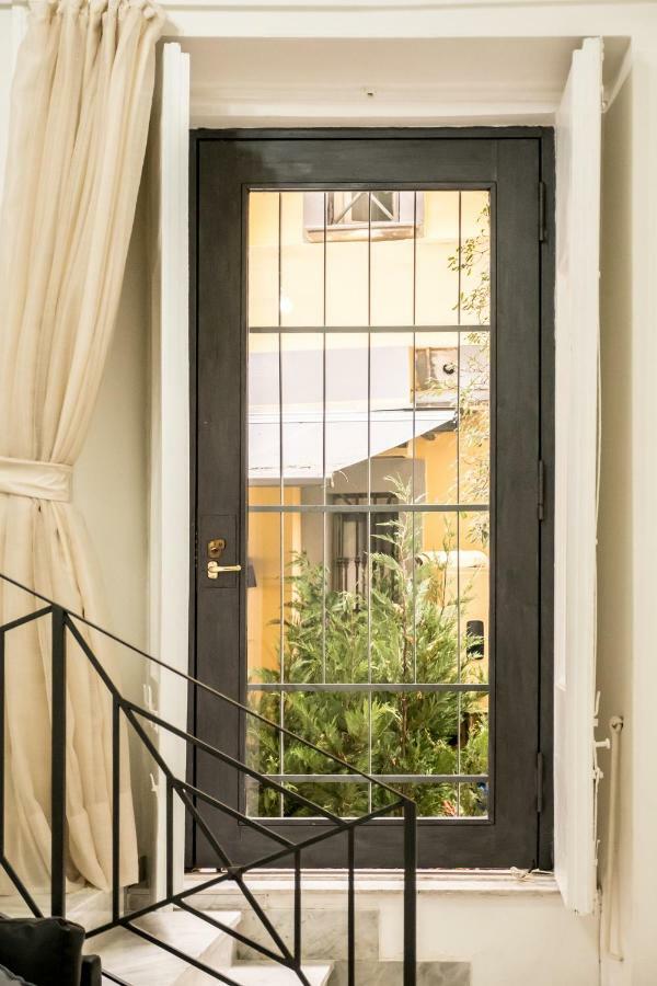 Il Salotto Di Nonna Cornelia 2 Hotel เนเปิลส์ ภายนอก รูปภาพ
